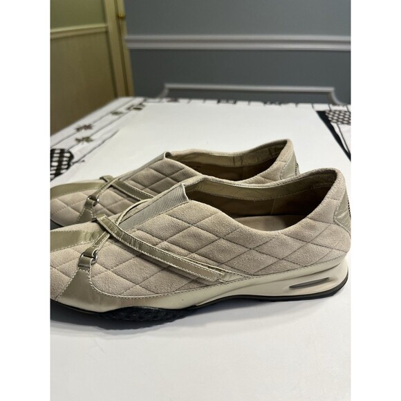Cole Haan Tan Quilted Suede Gold Metallic Leather Accents Slip On Sneakers Shoes - Picture 3 of 15